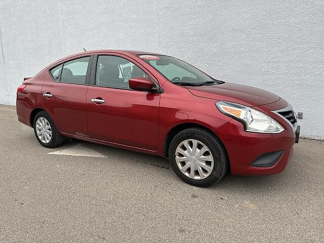 Nissan Versa