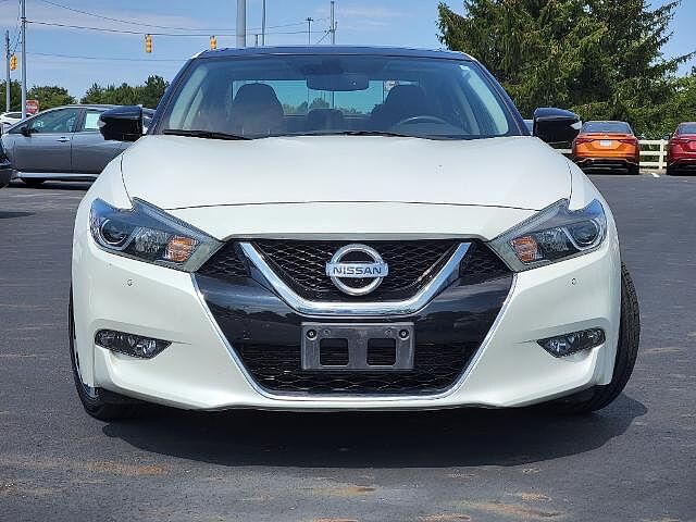 Nissan Maxima