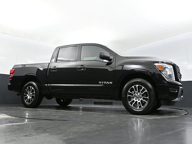 Nissan Titan