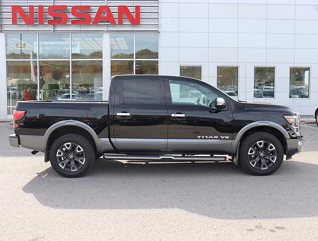 Nissan Titan