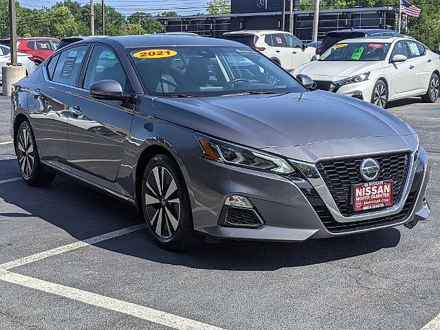 Nissan Altima