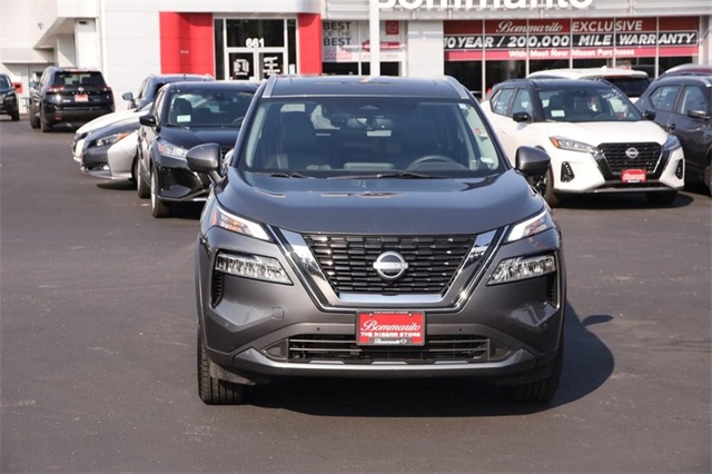 Nissan Rogue