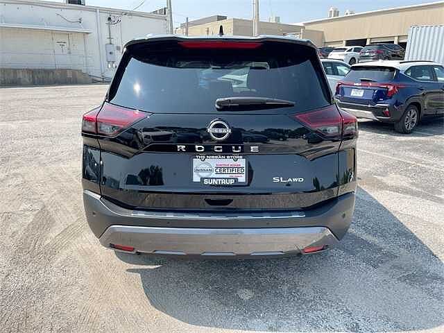 Nissan Rogue