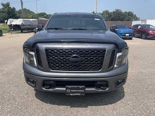 Nissan Titan