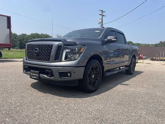 Nissan Titan