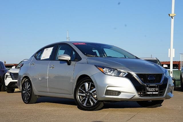 Nissan Versa