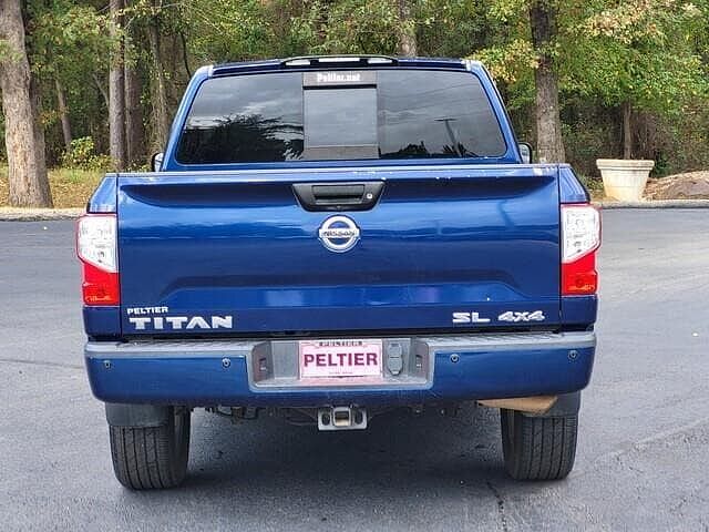 Nissan Titan