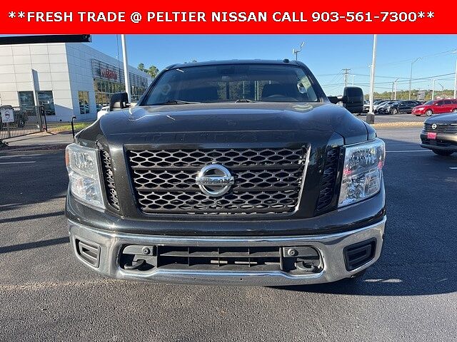 Nissan Titan