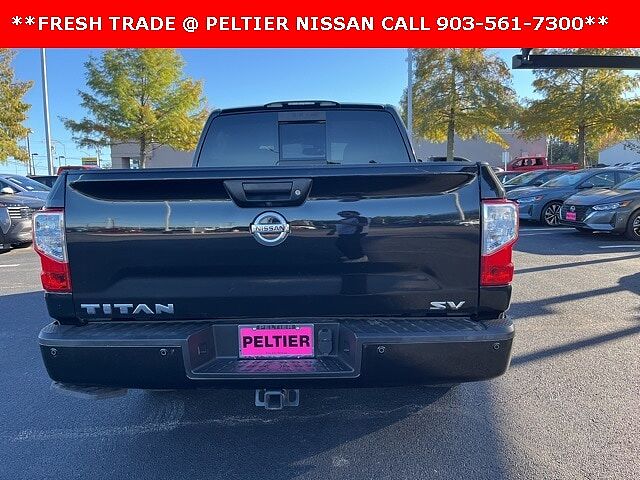 Nissan Titan