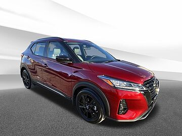 Nissan Kicks  Scarlet Ember Tintcoat