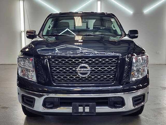 Nissan Titan