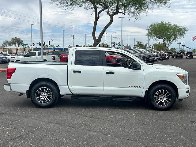 Nissan Titan