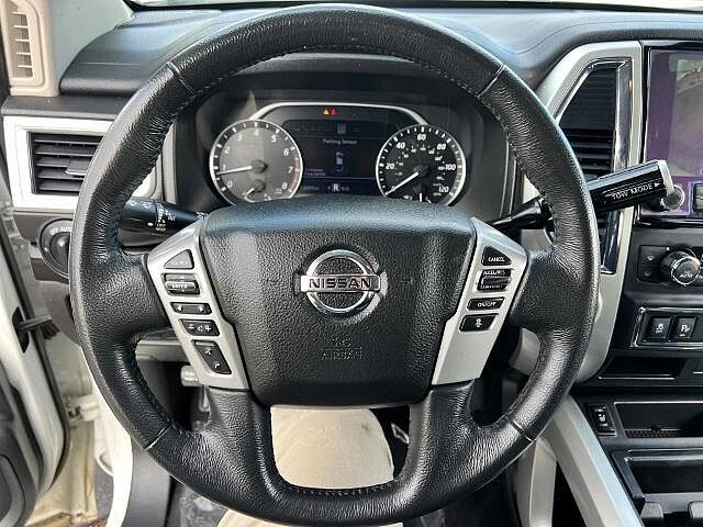 Nissan Titan