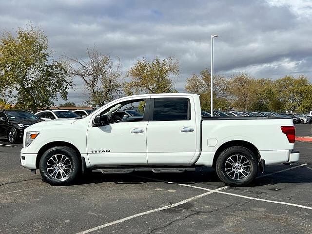 Nissan Titan