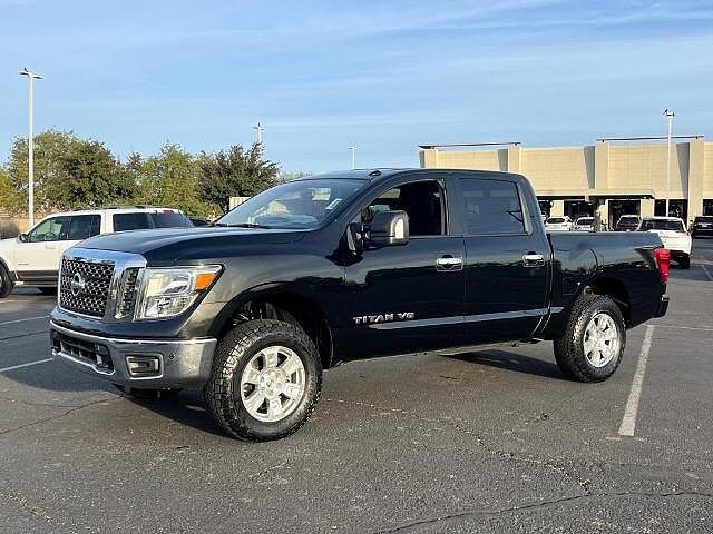 Nissan Titan