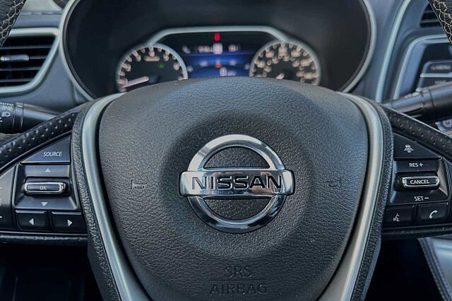 Nissan Maxima