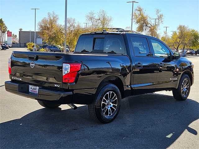 Nissan Titan