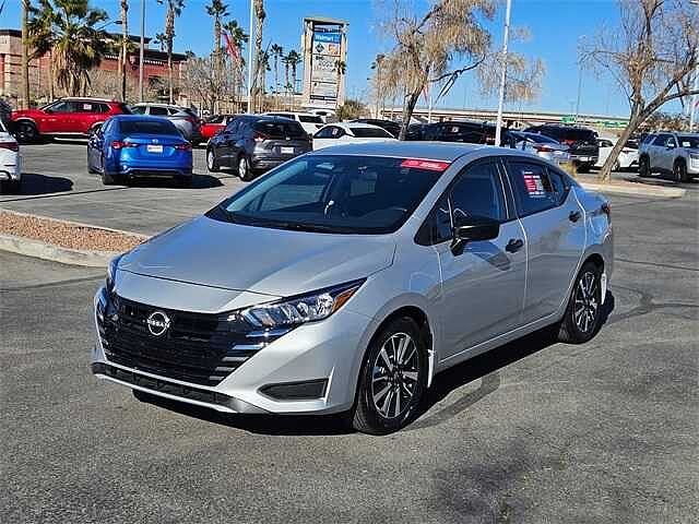 Nissan Versa