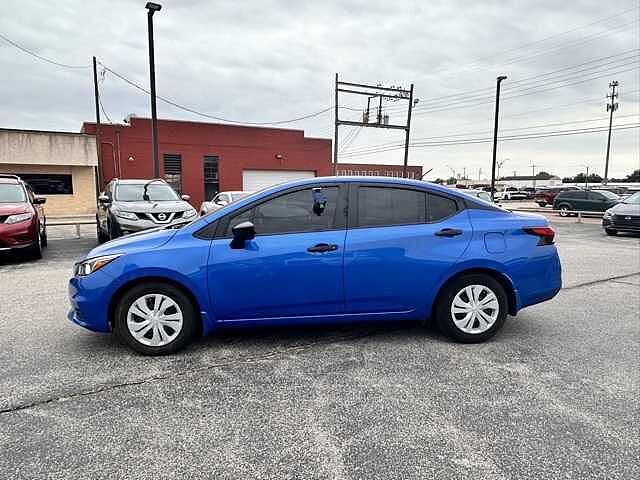 Nissan Versa