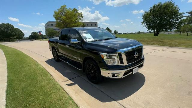 Nissan Titan