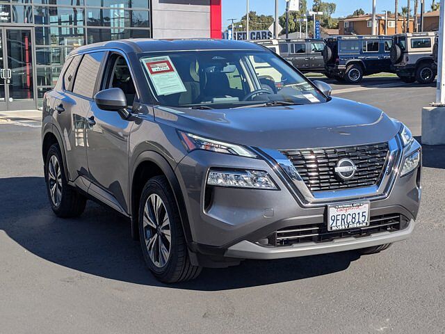 Nissan Rogue