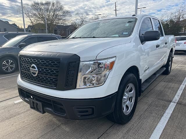 Nissan Titan