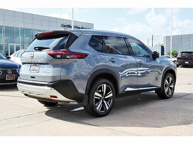 Nissan Rogue