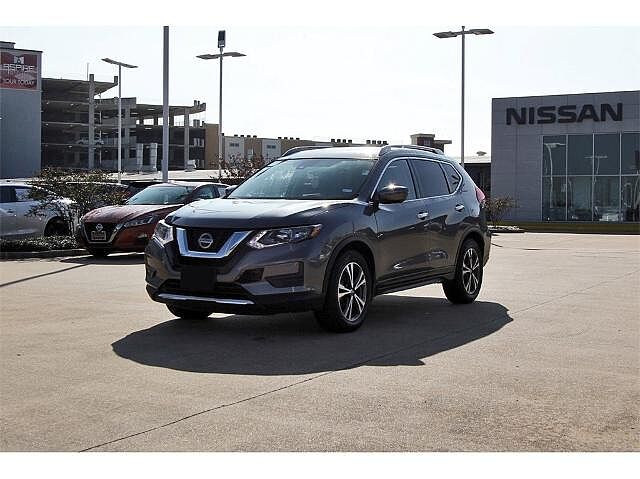 Nissan Rogue