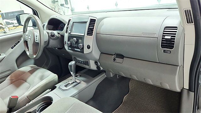 Nissan Frontier