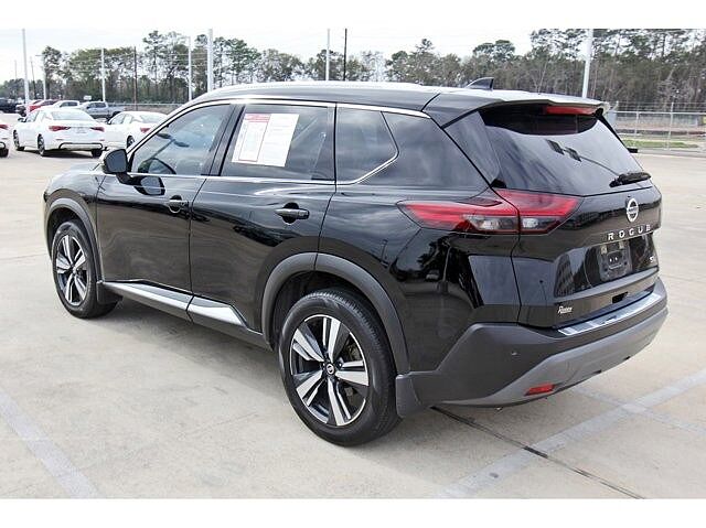 Nissan Rogue