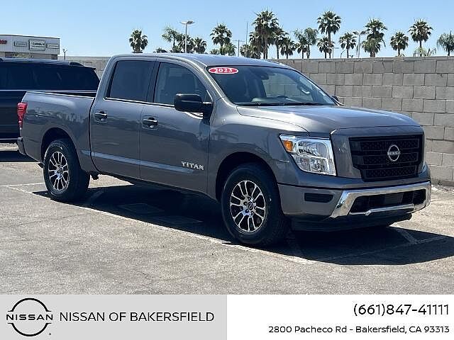 Nissan Titan