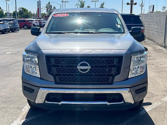 Nissan Titan