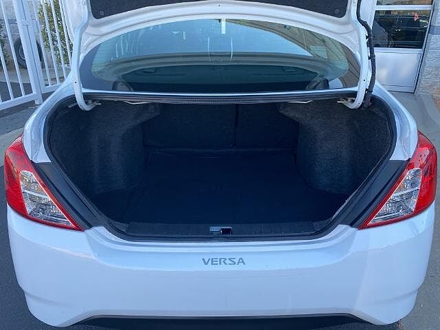 Nissan Versa