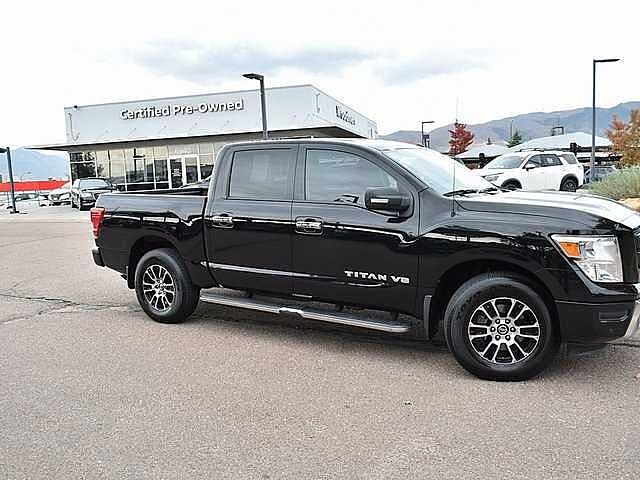 Nissan Titan