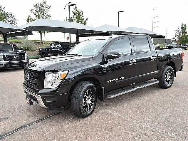 Nissan Titan