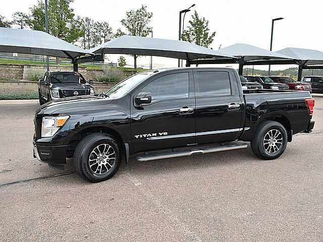 Nissan Titan