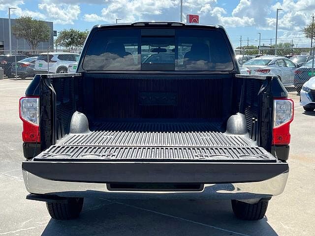 Nissan Titan