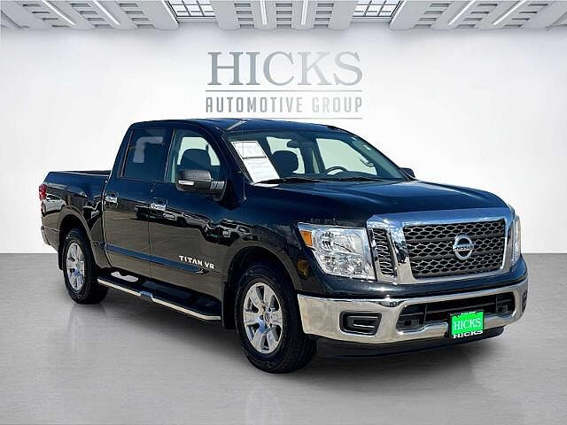 Nissan Titan