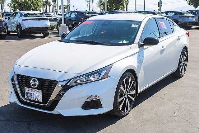 Nissan Altima