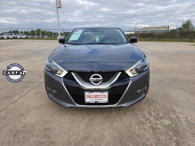 Nissan Maxima