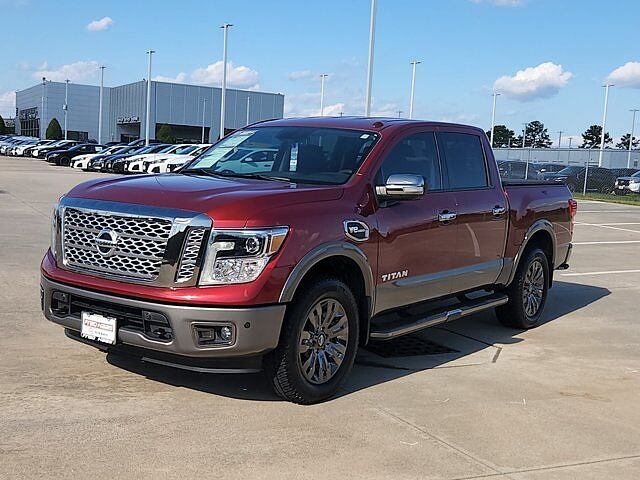 Nissan Titan