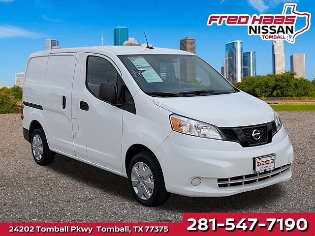 Nissan NV200