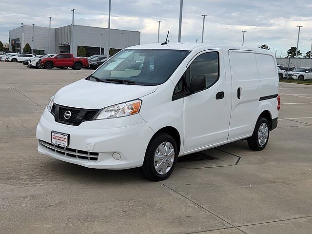 Nissan NV200