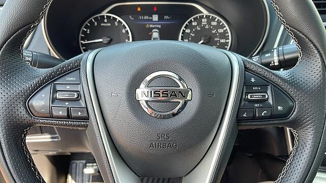 Nissan Maxima