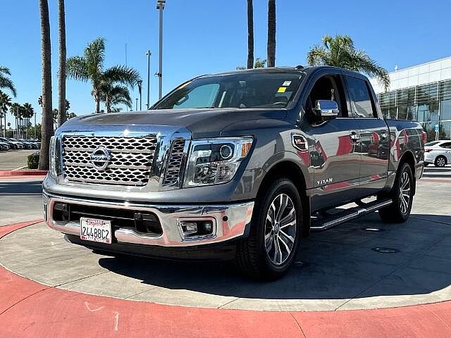 Nissan Titan