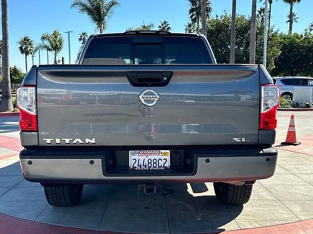 Nissan Titan