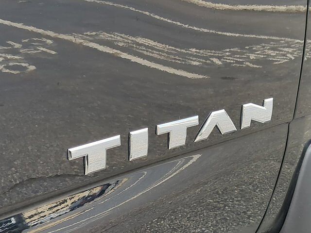 Nissan Titan