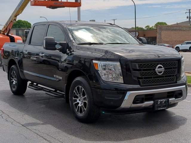 Nissan Titan