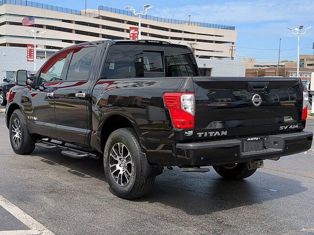 Nissan Titan