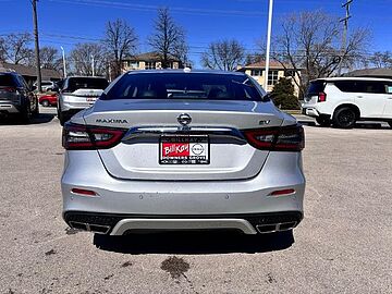 Nissan Maxima  Brilliant Silver Metallic